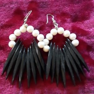 Pair of black and white vintage pierced earrings